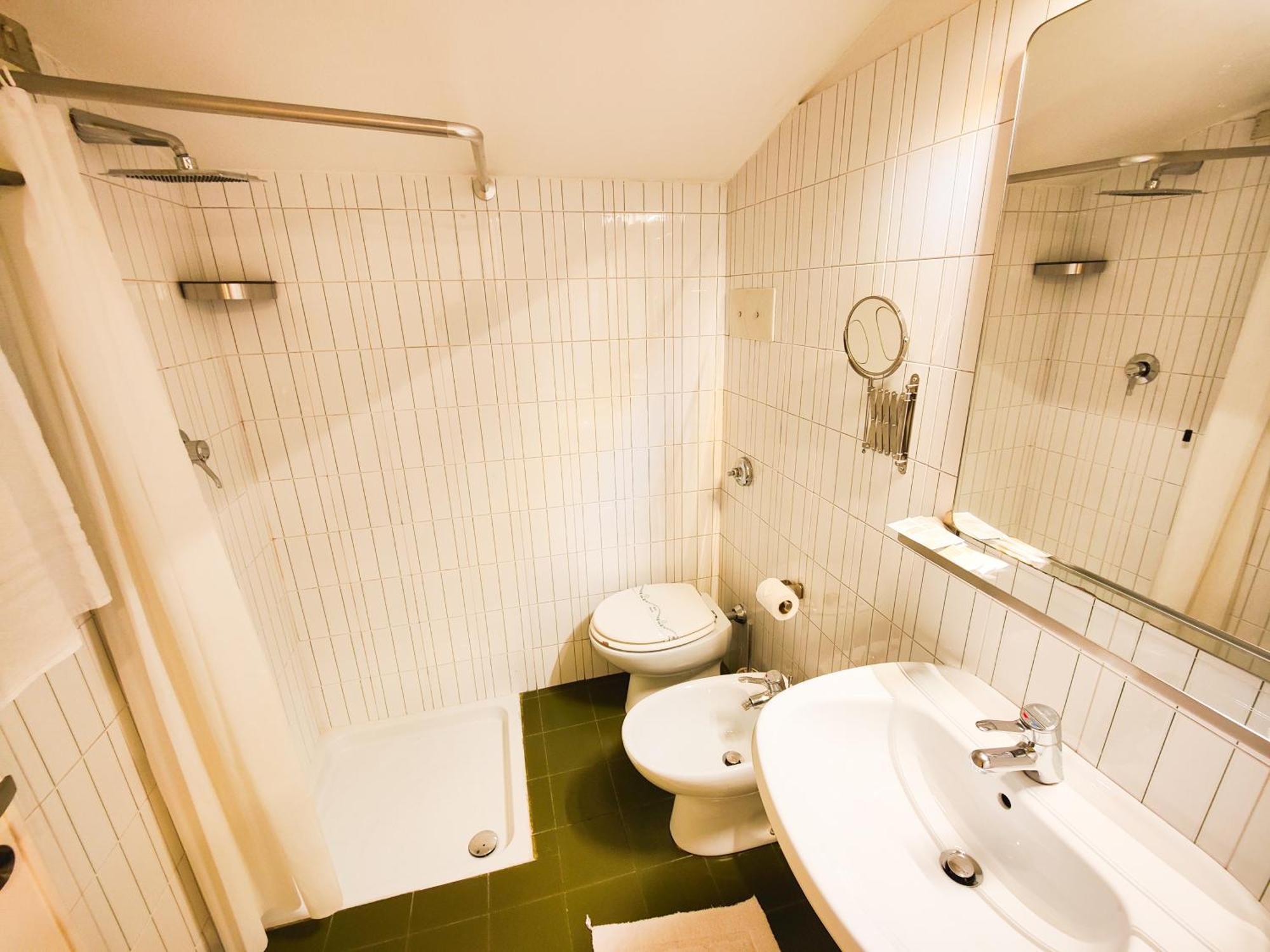 Albergo B&B Tenesi مانربا ديل جاردا المظهر الخارجي الصورة