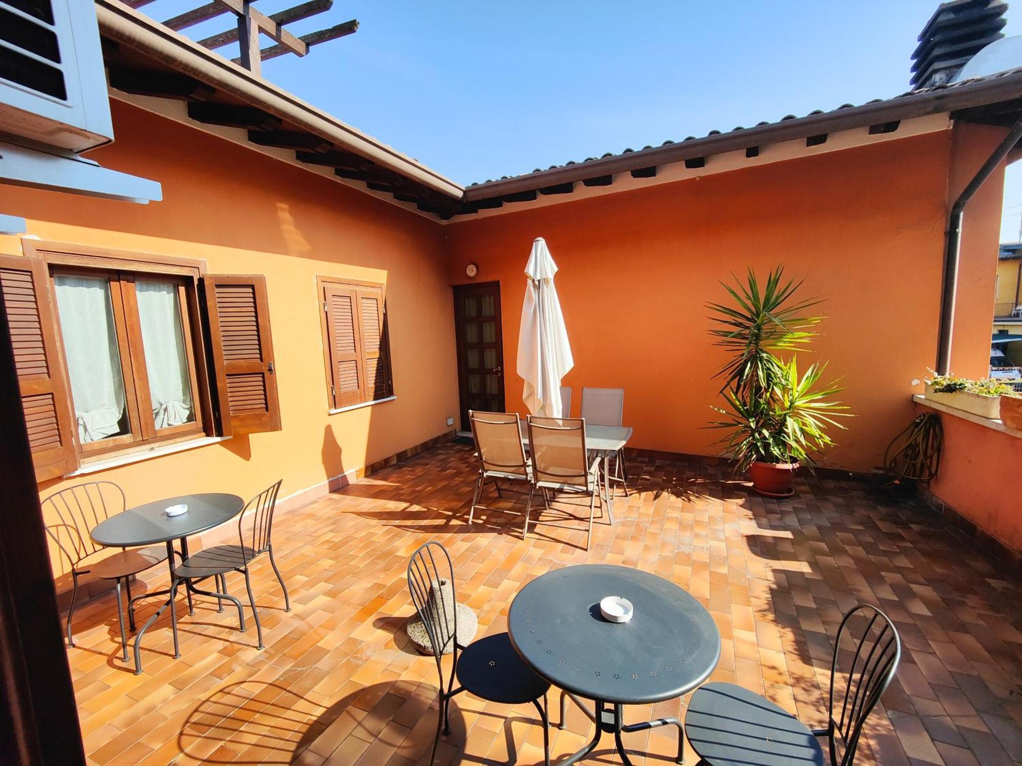 Albergo B&B Tenesi مانربا ديل جاردا المظهر الخارجي الصورة